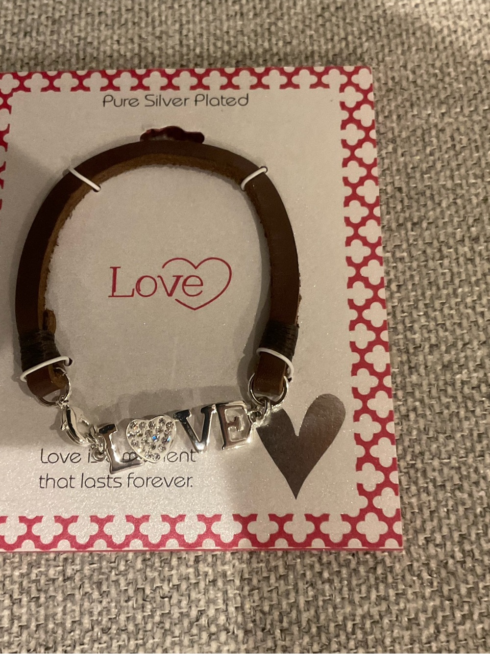 Bracelets - Picture 2 of 9